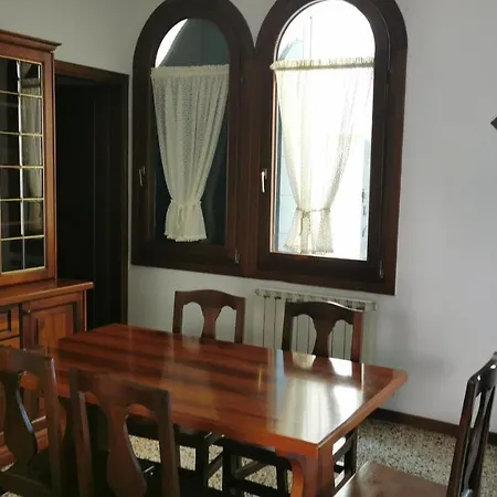 Ca Cristallina البندقية