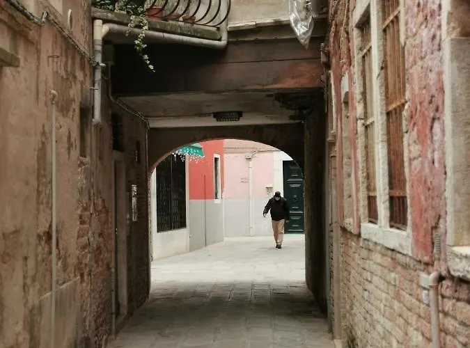 Ca Cristallina * البندقية